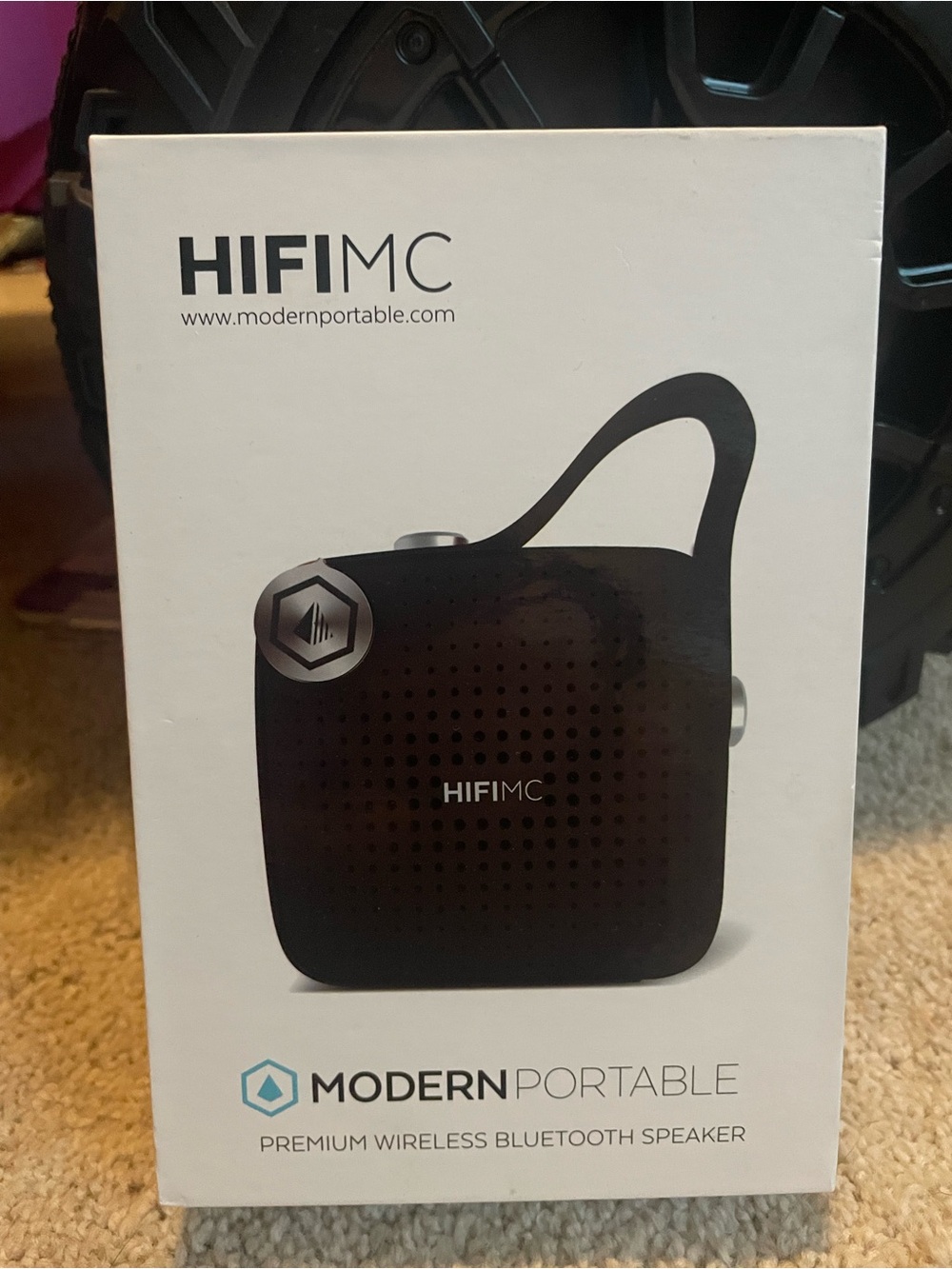 ModernPortable Black Wireless Bluetooth Speaker